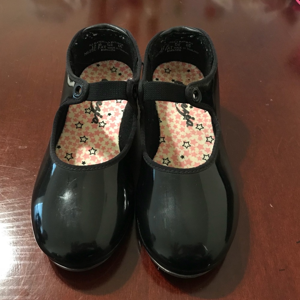 Toddler tap shoes Capezios size 12M